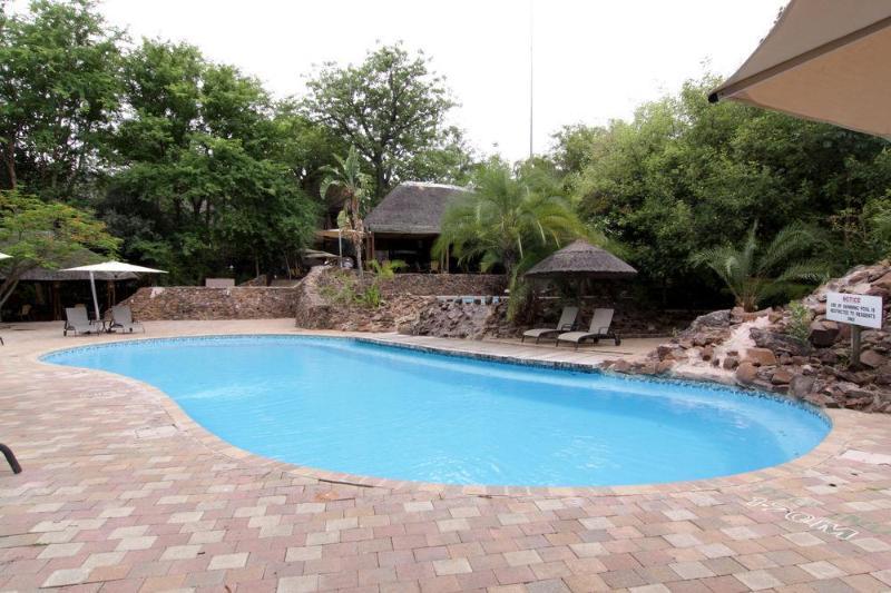 Cresta Mowana Safari Lodge Касане Екстериор снимка
