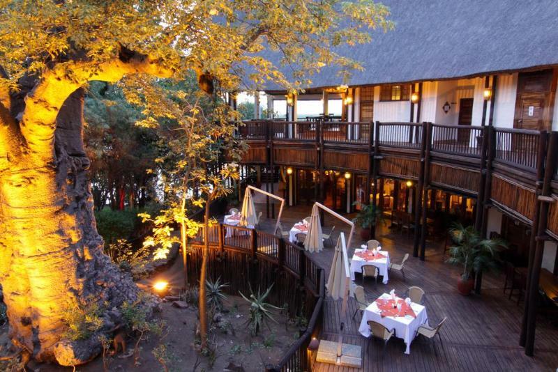 Cresta Mowana Safari Lodge Касане Екстериор снимка